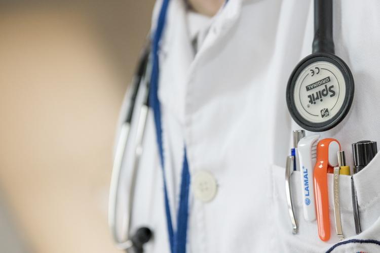 Medicina. Portugal e China assinam protocolo de cooperação sobre medicamentos e dispositivos médicos